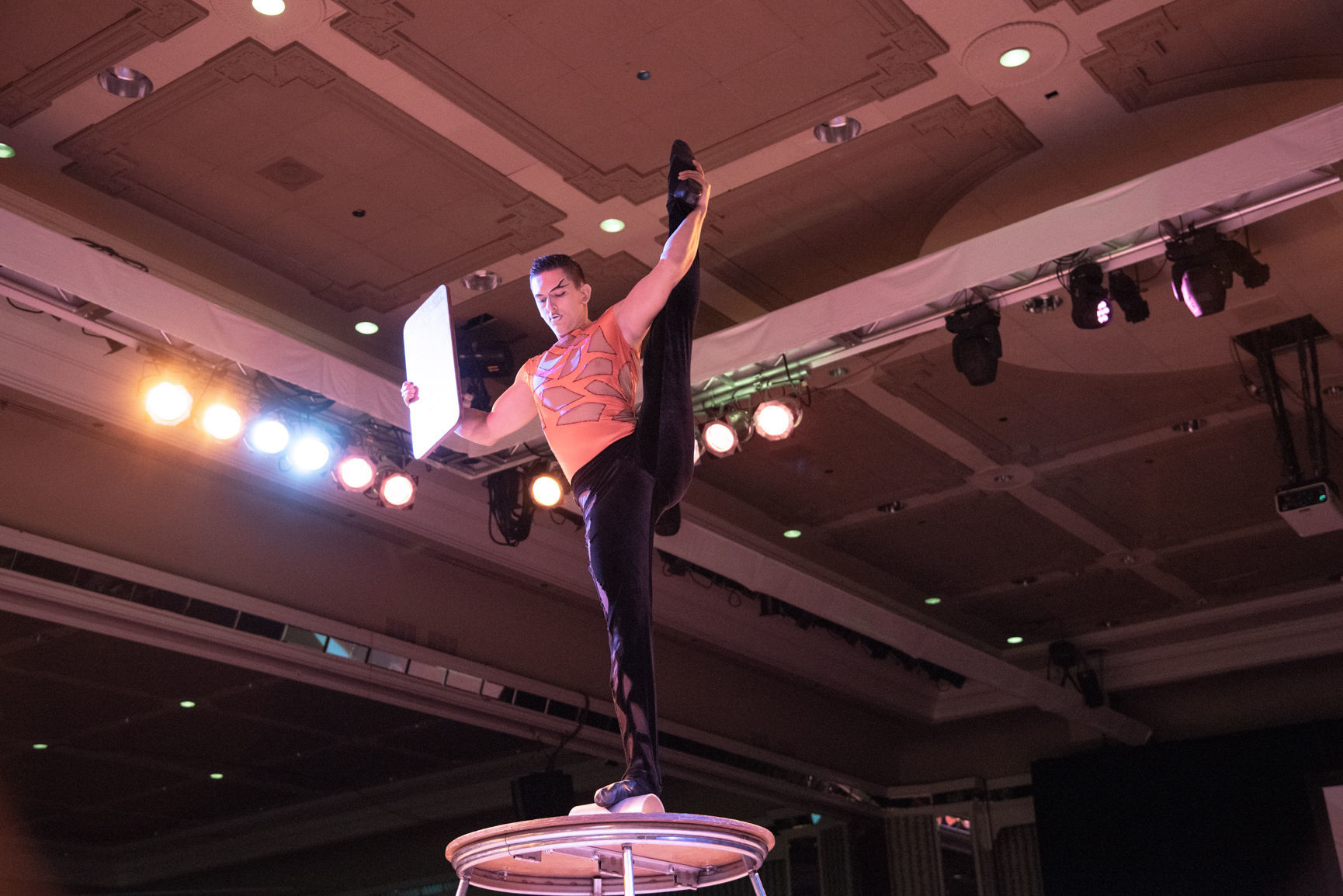 110318_acw_dancinggallery-760.jpg